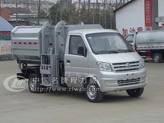 國五東風小康掛桶垃圾車