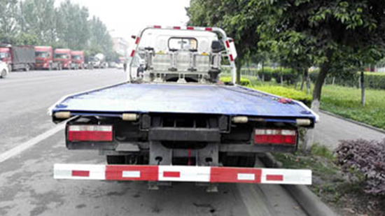 東風多利卡藍牌一拖二清障車 東風多利卡藍牌一拖二清障車