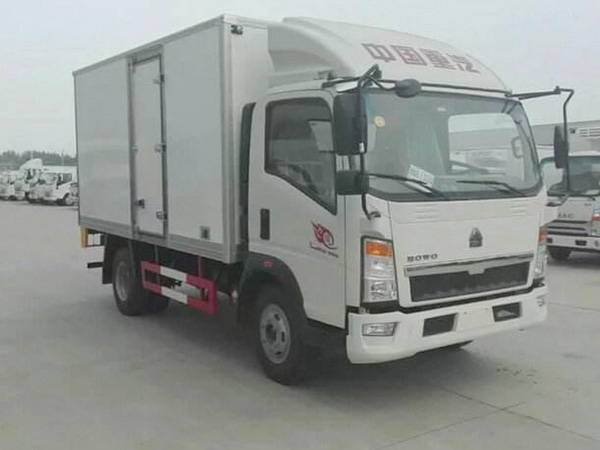 重汽豪沃4.1米貨廂冷藏車 重汽豪沃4.1米貨廂冷藏車