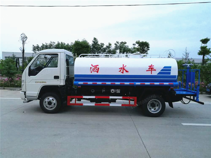 福田時(shí)代灑水車(chē) 福田時(shí)代灑水車(chē)