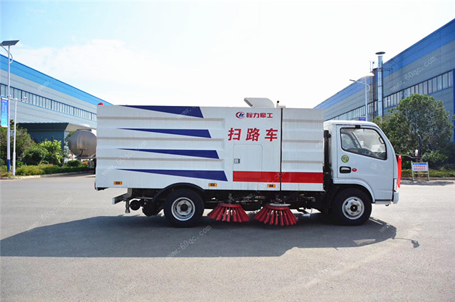 選擇程力小型清掃車的8大理由