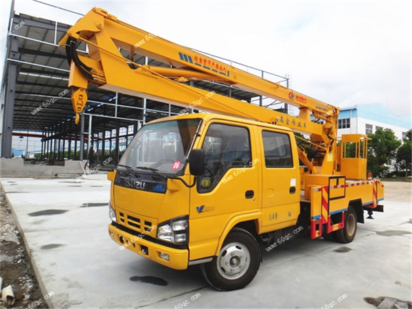 慶鈴五十鈴雙排16米高空作業(yè)車(chē)