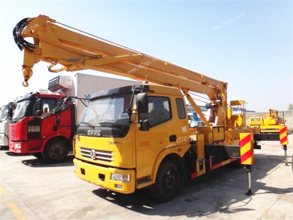 東風(fēng)多利卡18米高空作業(yè)車(chē)
