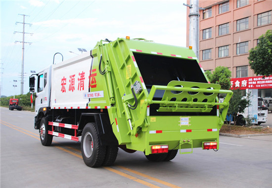 東風多利卡D9壓縮垃圾車