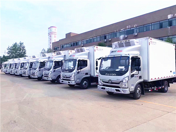 福田奧鈴捷運(yùn)國(guó)六藍(lán)牌冷藏車(chē)