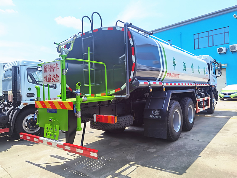 東風T5后雙橋灑水車